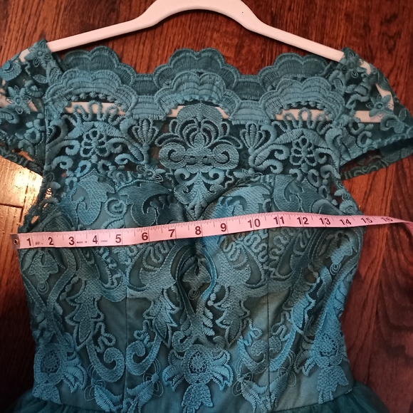 NWT Chi Chi London Elegant Lace Dress in Teal (Modcloth) (Size 2) - Picture 10 of 14